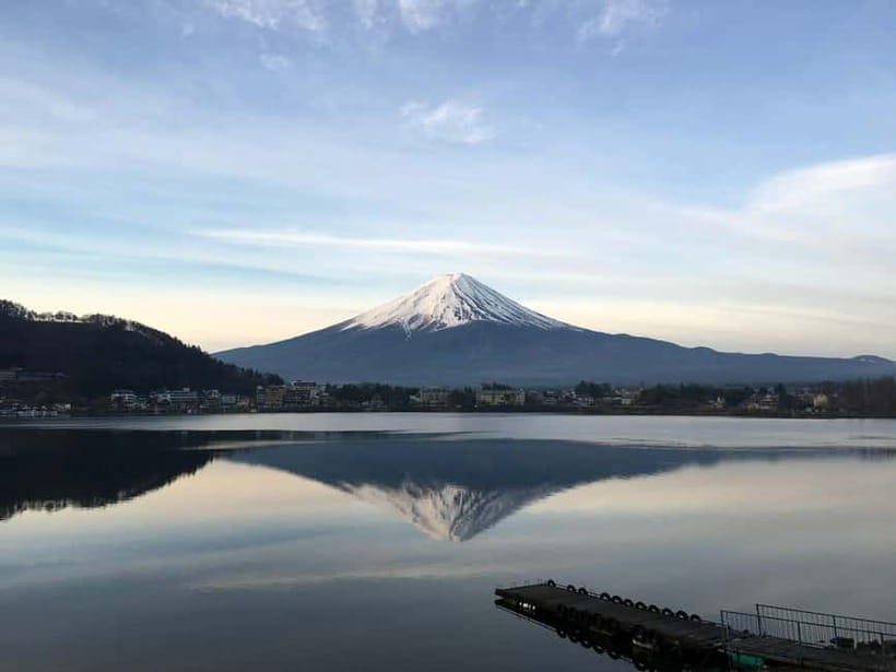 1-Day Mt Fuji and Hakone Sightseeing trip from Tokyo - Hakone Shrine: A Calm Ending to a Big Sightseeing Day