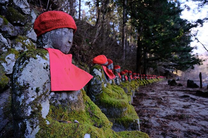 1 Day Nikko Walking Tour, Toshogu and Kanmangafuchi from Tokyo - Lunch in Nikko: a built-in break, not a guaranteed highlight
