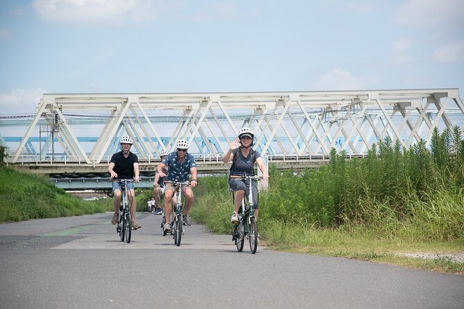 3-Hour Tokyo Private E-Bike Tour Starting from Your Hotel - Hotel Pickup, English Guidance, And How The Route Gets Personalized