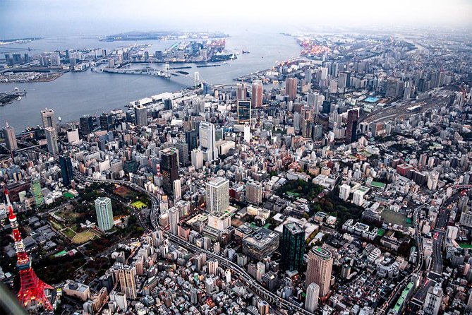 30-Min Tokyo Central Private Heli Tour– Asakusa, Skytree, Shibuya - Asakusa and Skytree Views: Tokyo’s Past-Meeting-Tower Moment