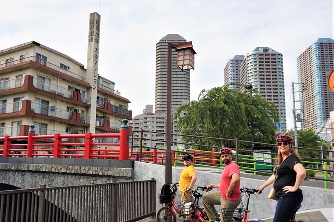 3h Tokyo E-Bike Tour: Hidden Gems, and Local Life with guide - The ride setup: included gear that actually helps