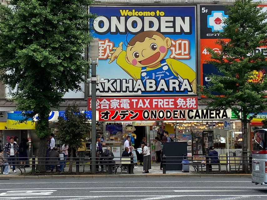 Akihabara: Self-Guided Tour with a special brochure - Retro Games and Electronics: How the Brochure Helps You Hunt Smarter