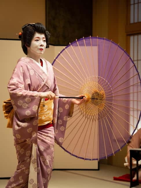 Asakusa: Geisha Performance and Tea House Experience - Entering Miyakodori’s Ozashiki Tea House (料亭都鳥)