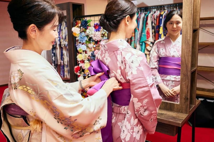 Asakusa: Kimono Tea Ceremony with Matcha and Sweet - 90 minutes, group size, and how to time your day