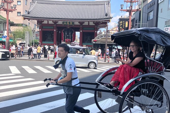 Asakusa, Tokyo: Rickshaw Experience and Highlights Walking tour - Nakamise Shopping Street: Snacks, Souvenirs, and Easy People-Watching