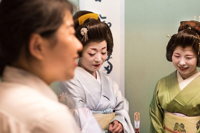 Authentic Geisha Performance with Dinner in Tokyo - Key highlights and why they matter