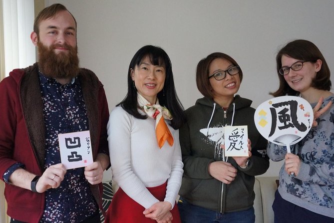 Authentic Japanese calligraphy class in Tokyo! Kanji your name - A private shodo lesson in a real Tokyo home