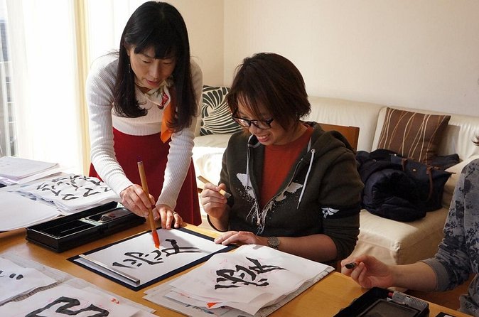 Authentic Japanese calligraphy class in Tokyo! Kanji your name - Your main output: writing your word or kanji character on traditional paper