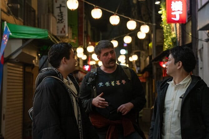 Authentic Japanese Karaoke Bar Hopping in Tokyo Night - Key things you’ll notice on this Akabane night out