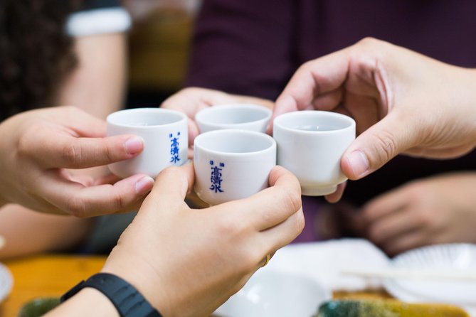 Best of Shinjuku: Izakaya Food Tour (4 Stops, 14+ Tastings) - Guides: The Difference Between Eating and Understanding