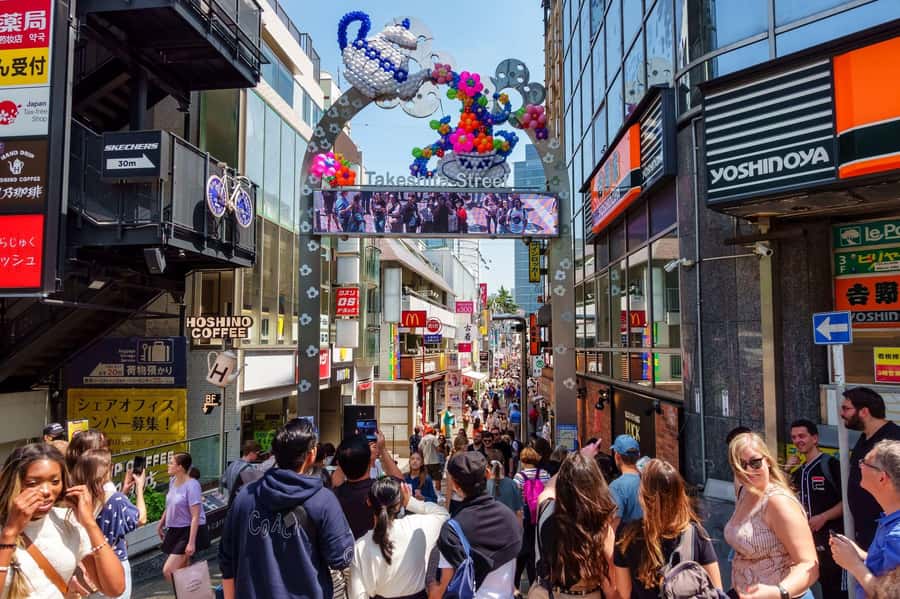 Best of Tokyo Small Group Tour - Lunch hour in Asakusa: freedom without losing momentum