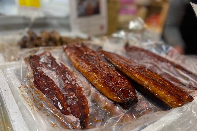 Classic Tsukiji Food Tour - Outer Market wandering: tastings, vendors, and old-school Tokyo food culture