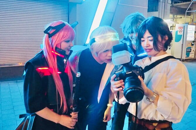 Cosplay Experience with Professional Makeup and Photo Shoot! - Entering Akihabara with a Cosplay Mission