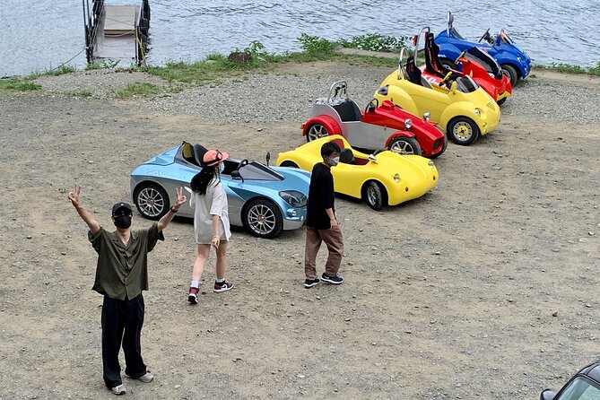 Cute & Fun E-Car tour following guide around Lake Kawaguchiko - Guide Energy, Photo Help, and the Personal Touch