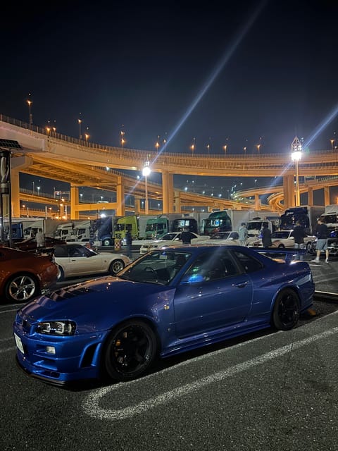 Daikoku cars meet experience by Porsche Macan - Autobacs Shinonome: parts shopping with real momentum