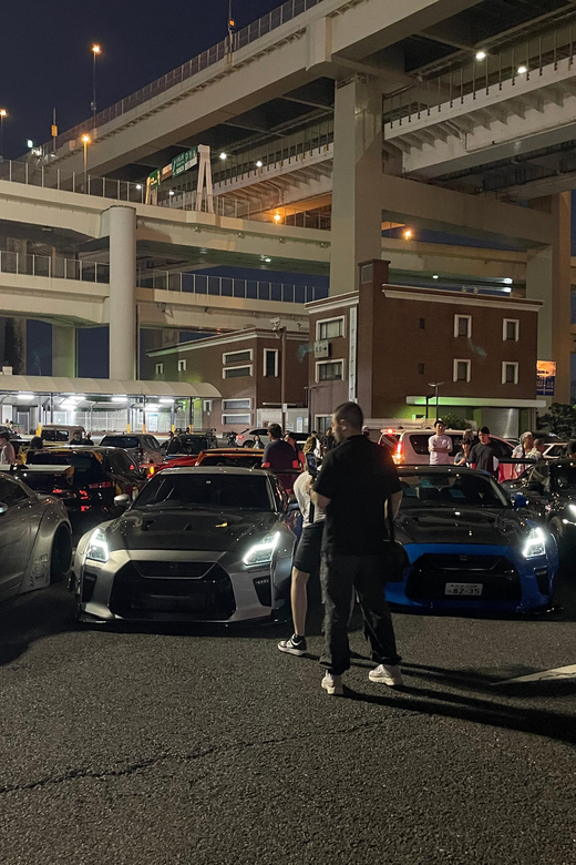 Daikoku Parking Area : JDM car meet tour by a local Japanese - Daikoku Parking Area: the main show for JDM meet culture