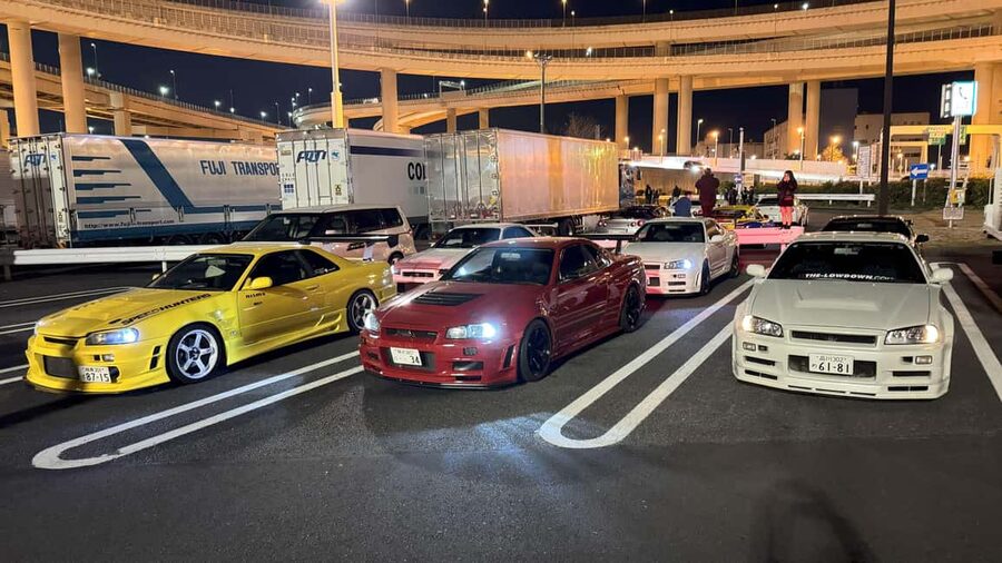 Daikoku & Tokyo JDM Night Tour in R34 or TopSecret R35 GT-R - A PIT Autobacs Shopping Stop: Real JDM Gear, Not Just Window Dressing