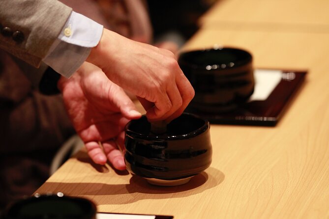 EDOCCO Tea House–A Quick Dive into Japanese Traditional Culture - The Japanese Dance Show (Geisha-style): what to watch in a short slot
