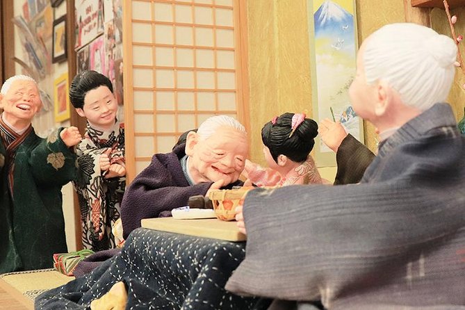 Experience Old local Tokyo & traditional food in Yanaka Ginza - Yanaka Ginza vs. the Usual Tokyo Script