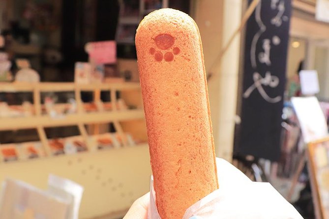 Experience Old local Tokyo & traditional food in Yanaka Ginza - Starting at Nippori, Ending at Sendagi: A Route with a Purpose