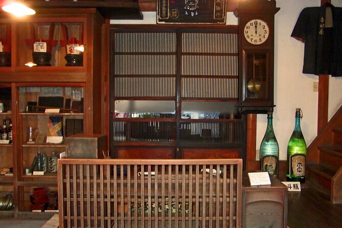 Experience Old local Tokyo & traditional food in Yanaka Ginza - Yuyake Dandan: The Stairs With a Sunset Direction