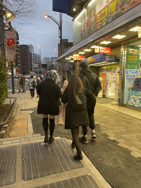Expert Anime Guide in Akihabara with a maid witch - Akihabara with a maid witch: the vibe and the value