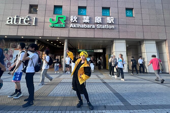 Explore Akihabara with Local Cosplayer Guide(s)! - Stop 2: GiGO for arcade games, rhythm stuff, and practical play tips