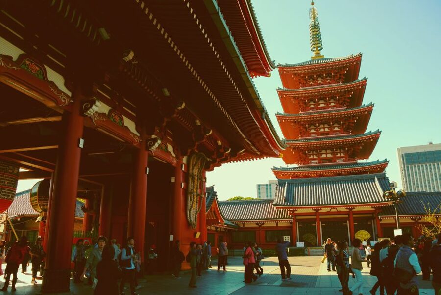 From Asakusa: Old Tokyo, Temples, Gardens and Pop Culture - Asakusa and Sensō-ji: the fastest way to orient yourself in old Tokyo