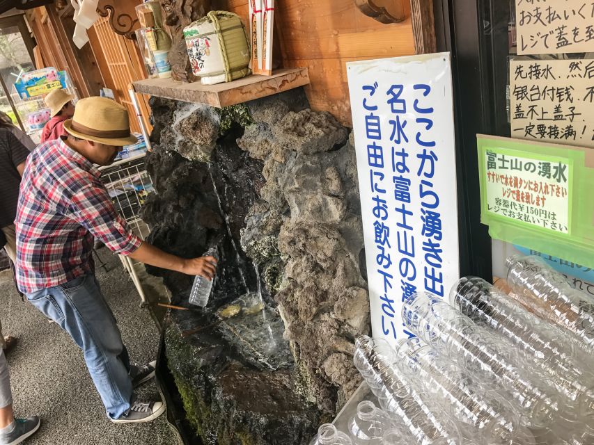 From Tokyo: Mount Fuji Full-Day Sightseeing Trip - Oshino Hakkai: Spring-Water Ponds and the Chance to Taste Fuji