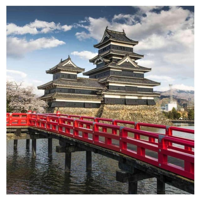 From Tokyo/Nagano: Luxury Snow Monkey Private Full-Day Tour - Shibu Onsen (and Yudanaka): onsen towns beyond the postcard