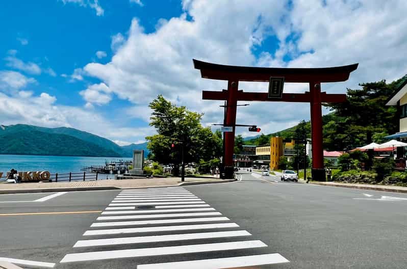 From Tokyo: Nikko Full-Day Sightseeing Trip - Toshogu Shrine UNESCO: Carvings, Color, and Meaningful Time