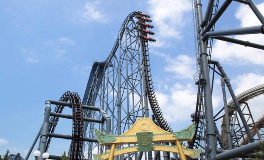 Fuji-Q Highland Amusement Park:Private Day tour by Alphard - Fuji-Q Highland: world-record thrills with Mt. Fuji as your backdrop