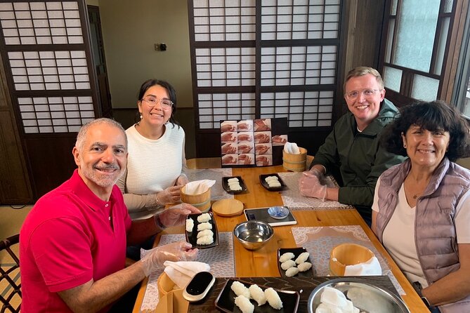 Fujisan Sushi Making Lesson - How the Lesson Runs: Private Group, Chef Guidance, Real Hospitality