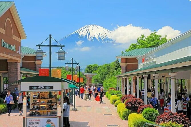 Full Day Tokyo Private City Tour - Pacing: what an 8 to 10 hour day feels like