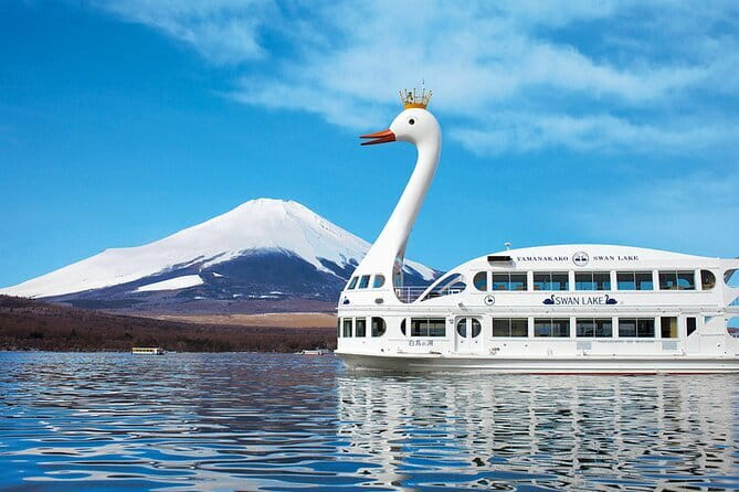 Full Day Tour at Mt. Fuji, Onsen, Lake Kawaguchi and Yamanaka - Stop 1: Arakurayama Sengen Park (Oct 1–Apr 25) for iconic Fuji angles