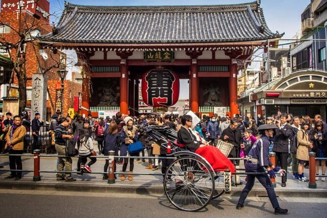 Guided Self Drive Up to 4 JDM Car Tour to Hakone and Daikoku PA - Hakone driving stops: five chances to enjoy the roads