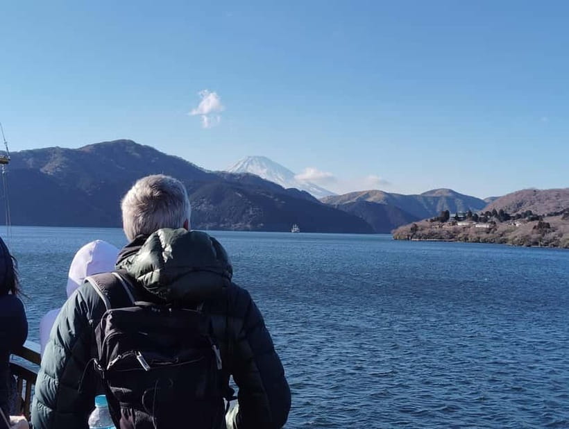 Hakone Adventure: Explore Nature’s Beauty and Tranquility - Entering the Hakone day with the Tozan mountain train