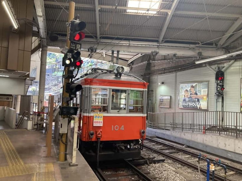 Hakone Adventure: Explore Nature’s Beauty and Tranquility - Hakone Shrine: finishing with a cultural note (and enough time to enjoy it)