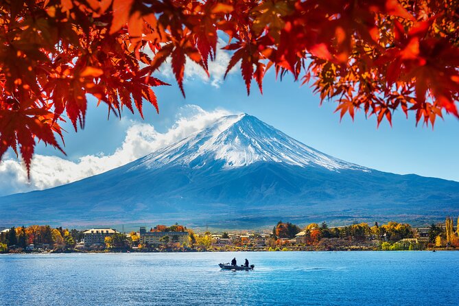 Hakone Private One Day Tour From Tokyo: Mt Fuji, Lake Ashi, Hakone National Park - Lake Ashi shrine stops: Hakone Gongen and the dragon god