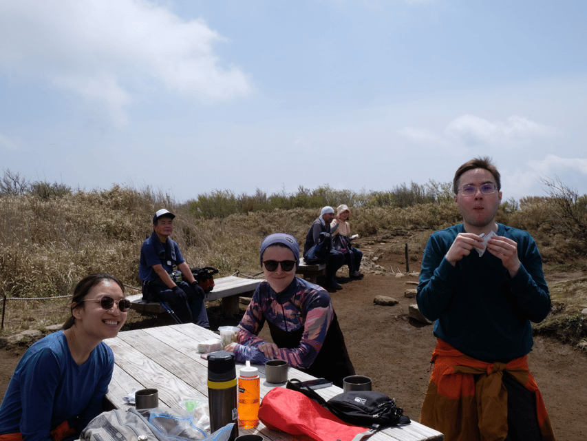 Hakone: Traverse the Hakone Caldera and Enjoy Onsen - The onsen ritual at the end: why the soak is chosen with Mt Fuji in mind