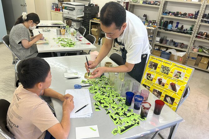Handmade Japanese Glass Art Sandblasting Workshop in Tokyo - Timing and flow: what your 1 hour 30 minutes feels like