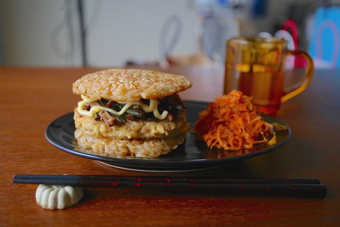 Hands-on Japanese Cooking in a Shinjuku Home Kitchen with Satoru - Why Satoru’s Shinjuku home kitchen beats a restaurant workshop