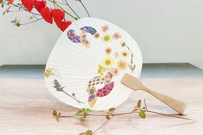 Hands-On Japanese Craft in Tokyo with Mochi Wagashi & Matcha - Crafting an uchiwa fan that actually becomes your souvenir