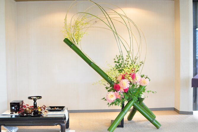 IKEBANA experience - English instruction and beginner-friendly pacing