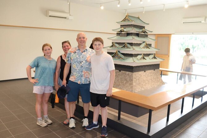 Imperial Palace Tour: Discover Samurai History with a Local Guide - The Imperial Palace area: emperor’s residence in the modern city