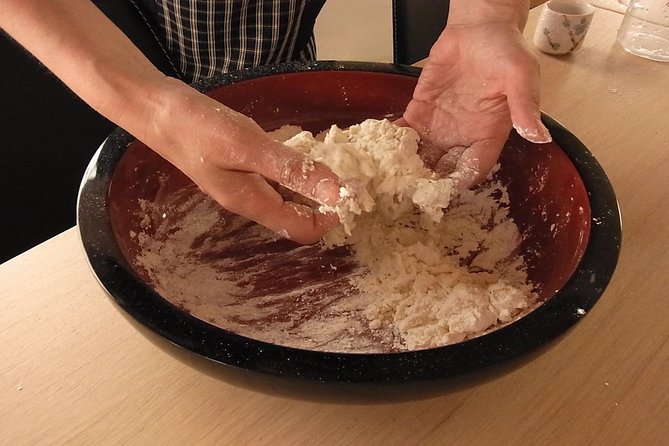 Japanese Cooking and Udon Making Class in Tokyo with Masako - The Udon-Making Flow: Knead, Rest, Cut, Cook