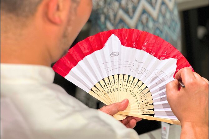 Japanese Fan Painting Workshop ~ in a Tokyo Flower Shop - Meeting Ruby and the Small-Group Feel