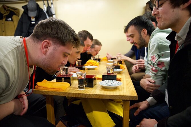 Japanese Food Experience Night Tour in Ueno - What you’ll taste: ramen, sashimi, yakitori, and sake