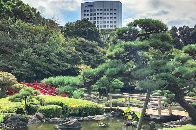 Japanese Garden & Western Architecture: Akasaka exploration tour - Quick hits before you go