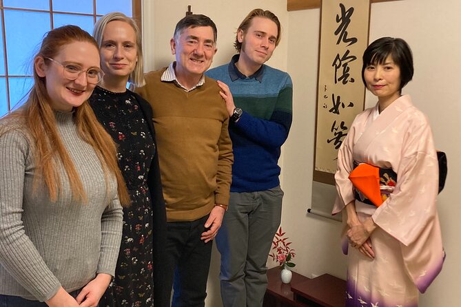 Japanese Tea Ceremony at Private Home in Yokohama, suburban Tokyo - A private tatami room in Yokohama: how the experience really feels